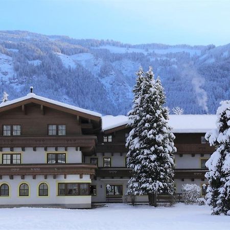 Pension Alpenrose Maishofen Eksteriør billede